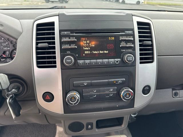 Used 2014 Nissan Frontier SV RWD image 22