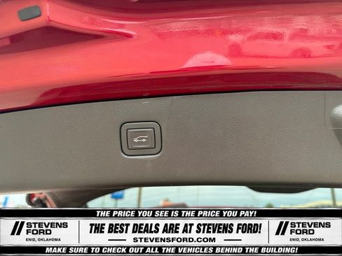 Used 2025 Chevrolet Blazer RS FWD image 35