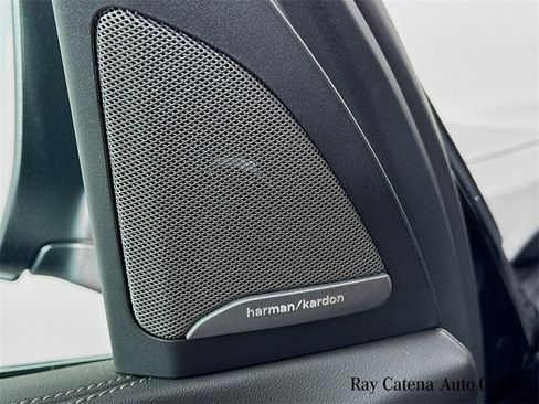 Used 2024 BMW X7 xDrive40i image 19