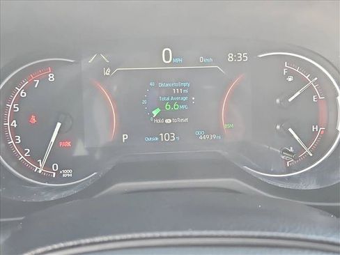 Used 2025 Toyota RAV4 XLE FWD image 14