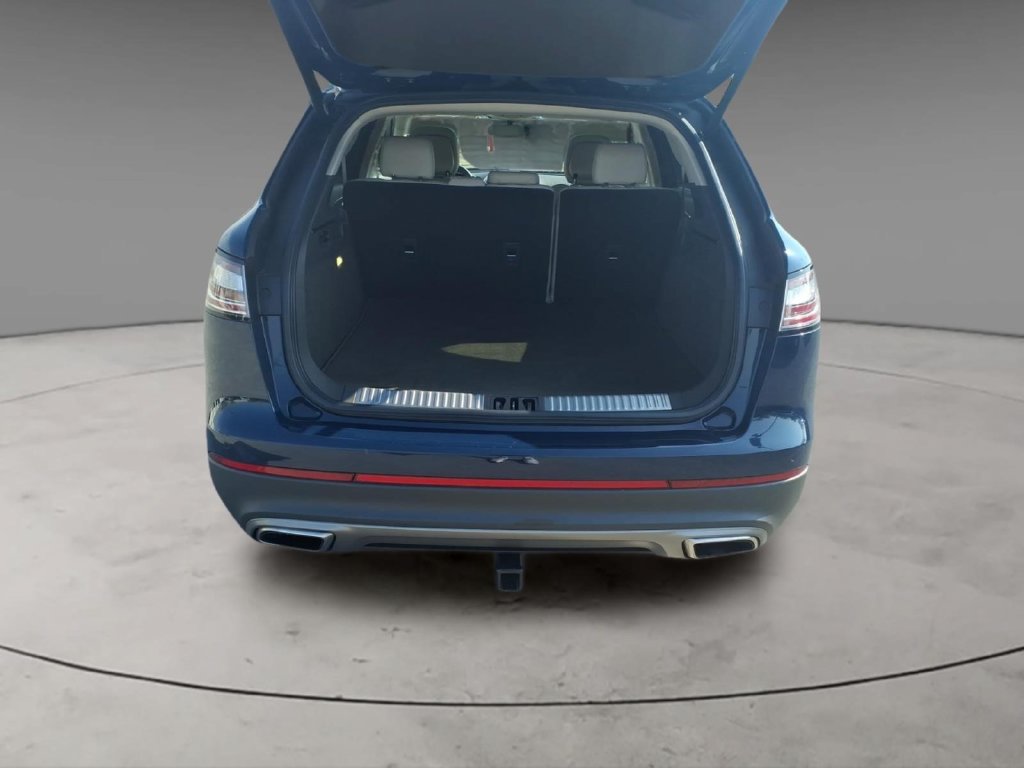 Used 2020 Lincoln Nautilus Reserve w/ Cargo Utility Package AWD/4WD image 14
