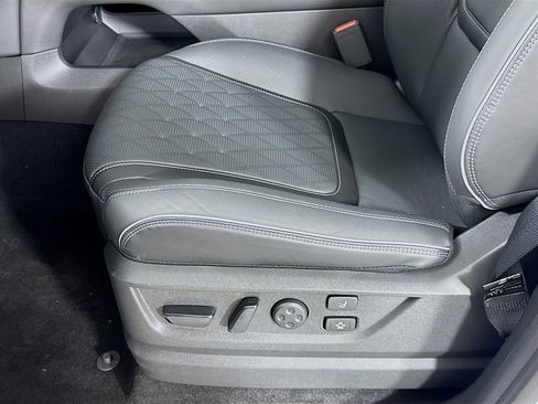 New 2026 INFINITI QX80 Autograph w/ Premium Cargo Package image 25