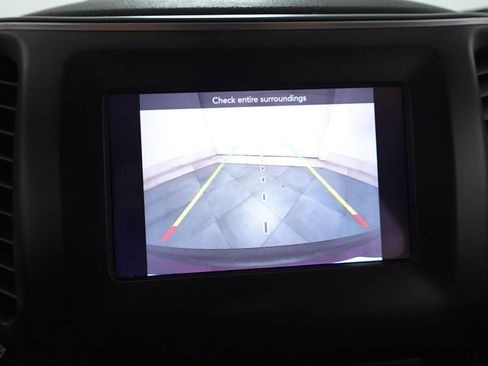 Used 2019 Jeep Cherokee Latitude Plus w/ Cold Weather Group image 18