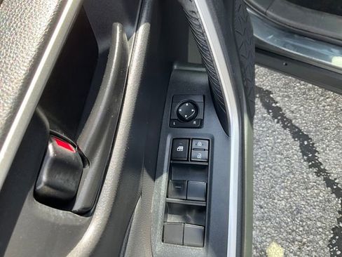 Used 2023 Toyota RAV4 LE image 7