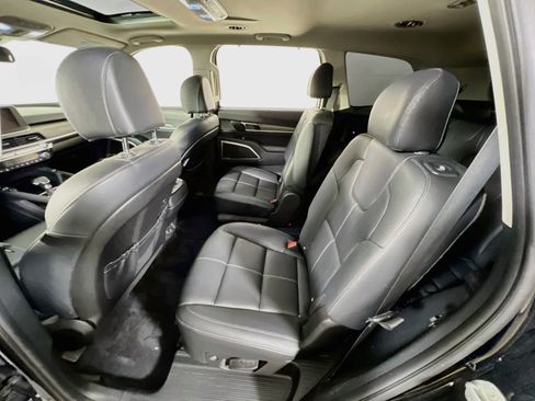 Used 2022 Kia Telluride EX w/ EX Premium Package AWD/4WD image 25