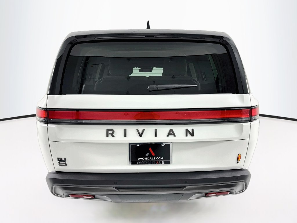 Used 2026 Rivian R1S Premium Quad AWD/4WD image 10