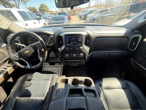 Used 2019 Chevrolet Silverado 1500 LT w/ All-Star Edition image 9