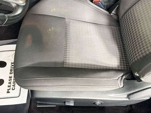 Used 2019 Dodge Challenger R/T w/ Driver Convenience Group image 18