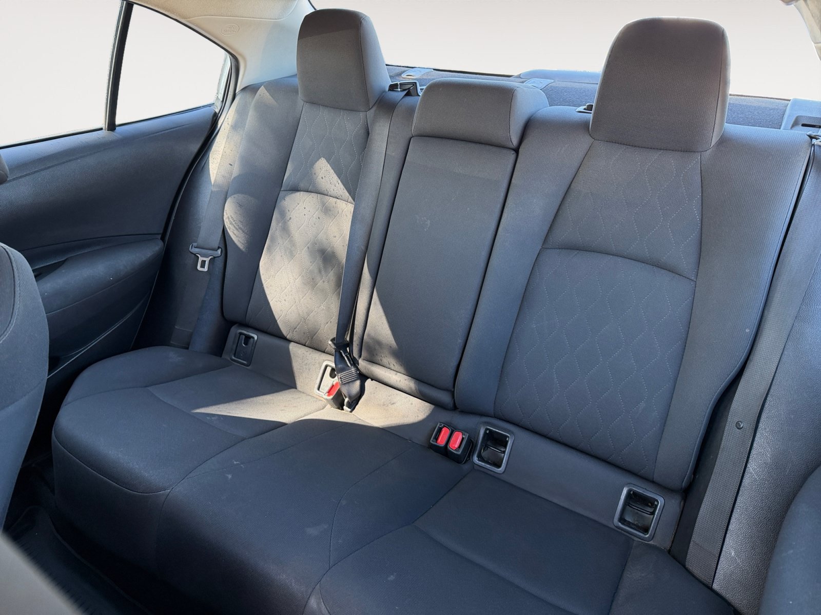 Used 2020 Toyota Corolla LE FWD image 13