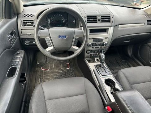 Used 2015 Ford Fusion SE FWD image 10
