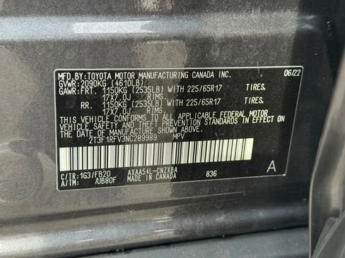 Used 2022 Toyota RAV4 LE AWD/4WD image 27