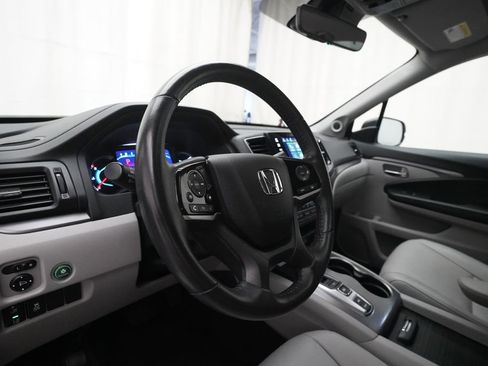 Certified 2022 Honda Pilot Special Edition image 8