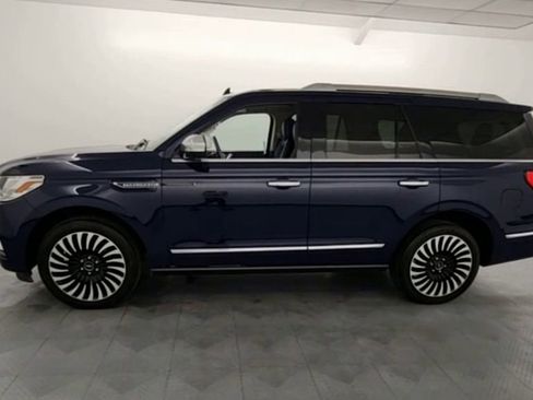 Used 2018 Lincoln Navigator Black Label image 4