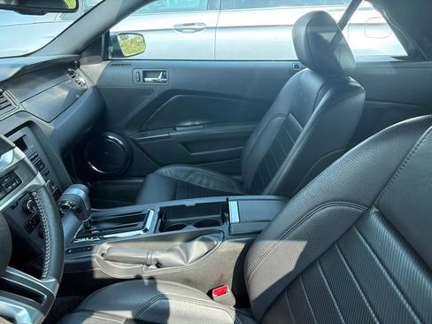 Used 2011 Ford Mustang GT Premium w/ 402A Rapid Spec Order Code RWD image 8