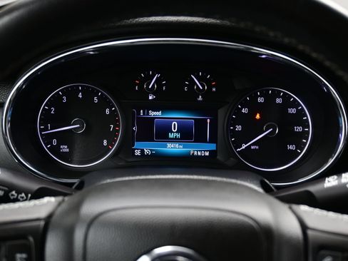 Used 2021 Buick Encore Preferred FWD image 25