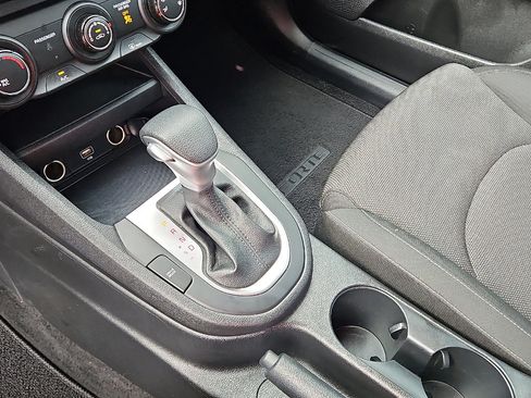 Used 2023 Kia Forte LXS FWD image 20