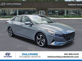 Certified 2022 Hyundai Elantra SEL w/ Convenience + Premium Package image 1