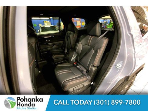 New 2025 Honda Pilot TrailSport image 11