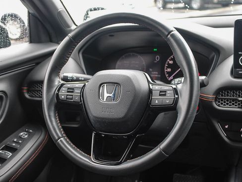 Used 2024 Honda HR-V Sport image 16