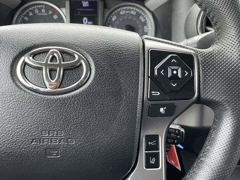 Used 2021 Toyota Tacoma SR5 RWD image 24
