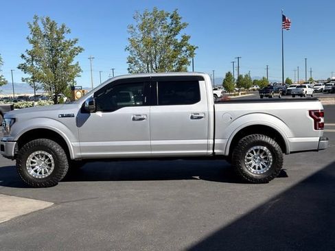 Used 2018 Ford F150 XLT w/ Equipment Group 302A Luxury AWD/4WD image 5