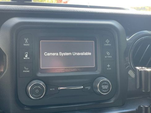 Used 2020 Jeep Wrangler Unlimited Sport image 39