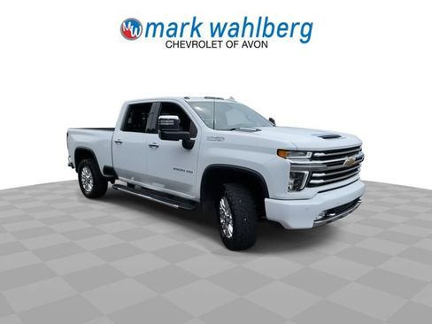Certified 2022 Chevrolet Silverado 2500 High Country AWD/4WD image 2