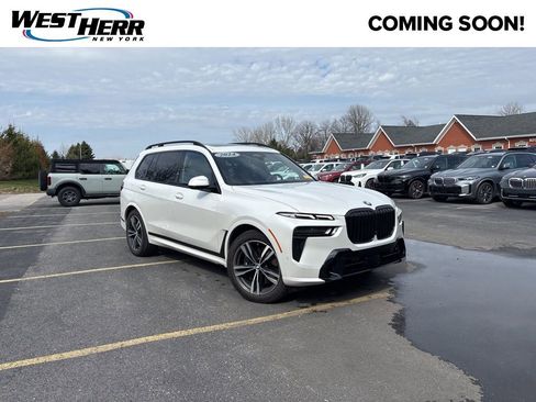 Used 2024 BMW X7 xDrive40i w/ M Sport Package image 1
