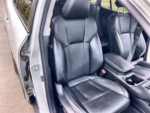 Used 2022 Subaru Outback Limited XT image 12