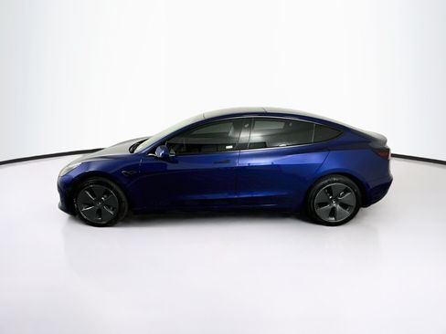 Used 2022 Tesla Model 3 RWD image 4