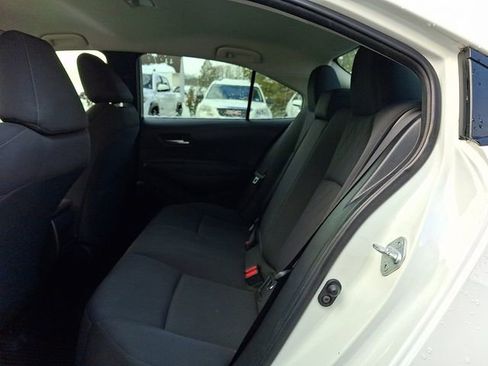 Used 2020 Toyota Corolla LE image 10