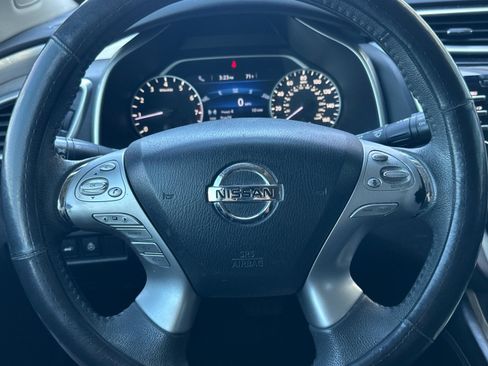 Used 2015 Nissan Murano Platinum w/ Platinum Technology Package FWD image 21