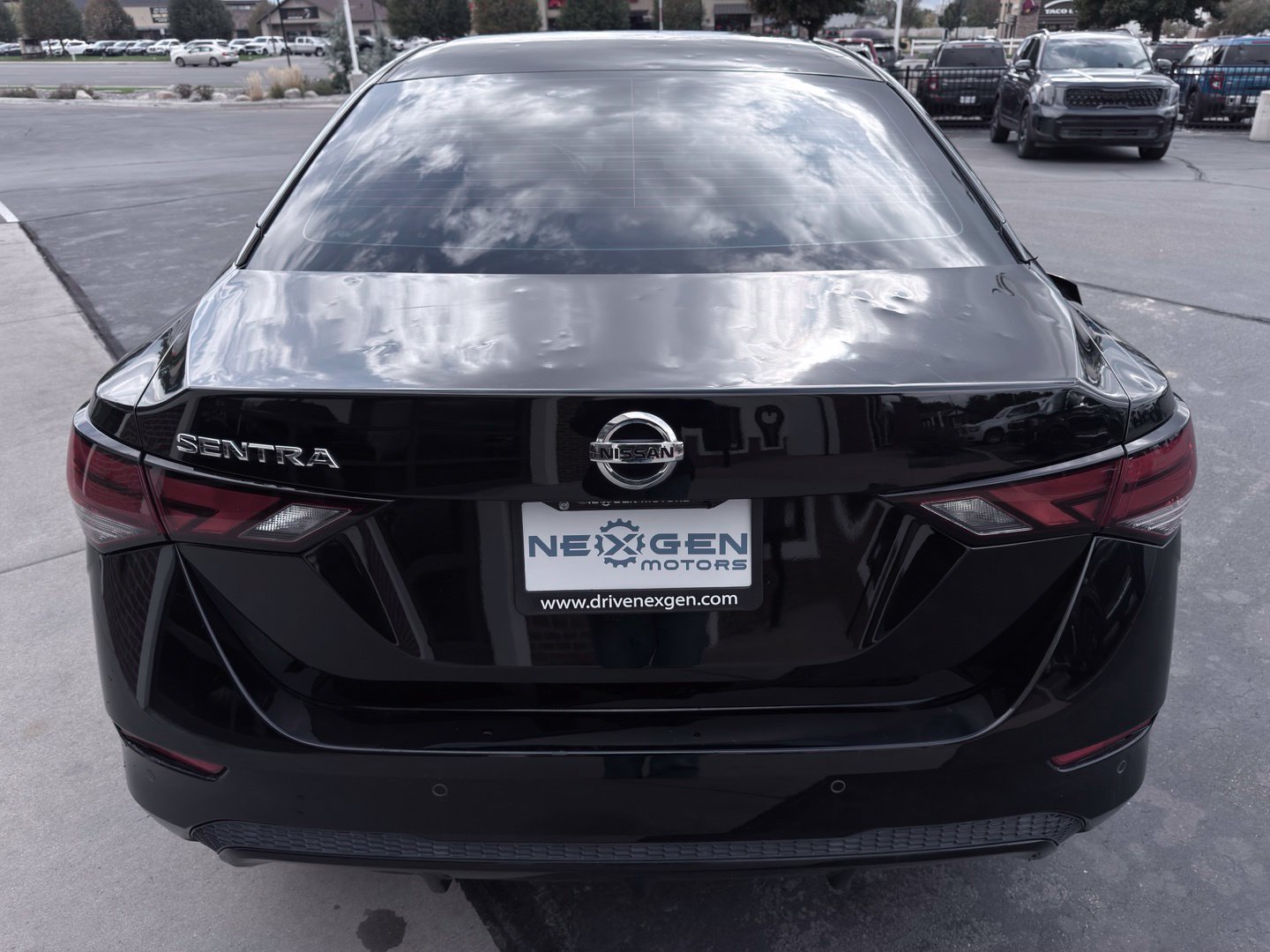 Used 2020 Nissan Sentra S FWD image 30