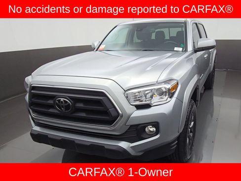 Used 2023 Toyota Tacoma SR5 RWD image 2