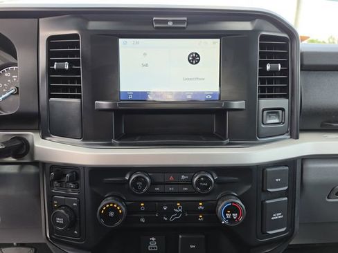 Used 2025 Ford F250 XLT AWD/4WD image 24