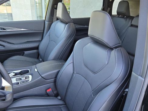 Used 2026 INFINITI QX60 Pure w/ Cargo Package AWD/4WD image 6