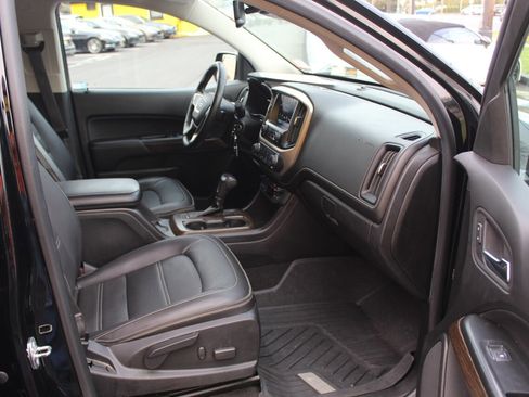 Used 2018 GMC Canyon Denali w/ LPO, Gearon Bar Package image 14