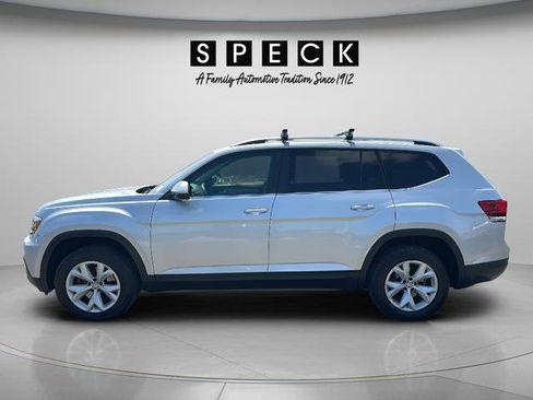 Used 2018 Volkswagen Atlas Launch Edition FWD image 2