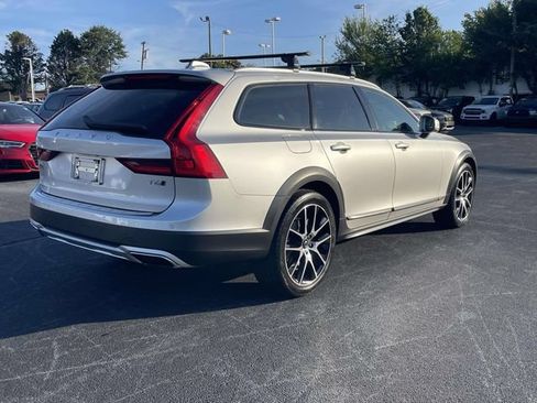 Used 2020 Volvo V90 T6 Cross Country AWD/4WD image 7