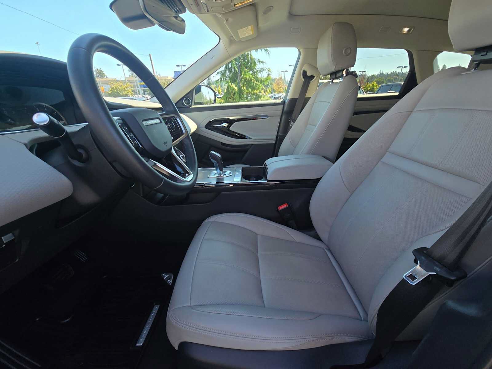 Used 2023 Land Rover Range Rover Evoque S AWD/4WD image 21