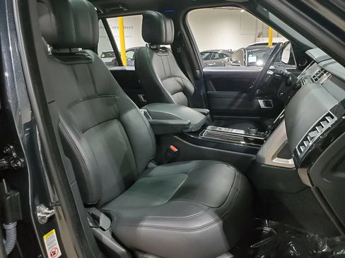 Used 2019 Land Rover Range Rover Supercharged AWD/4WD image 14