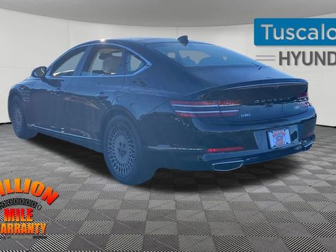 Used 2022 Genesis G80 2.5T w/ Advanced Package image 6