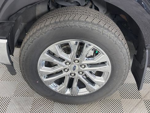 Used 2022 Ford F150 Lariat AWD/4WD image 8