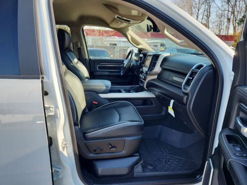 Certified 2022 RAM 3500 Laramie image 21