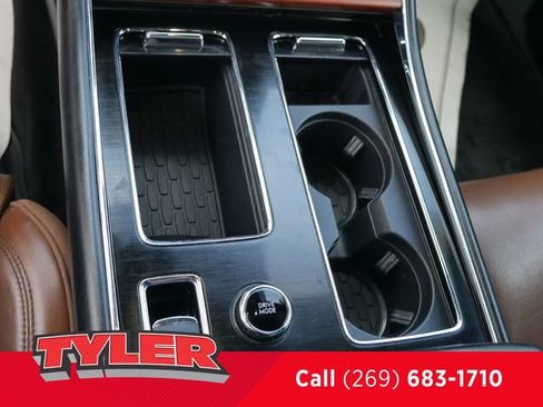 Used 2021 Lincoln Aviator Grand Touring w/ Equipment Group 302A AWD/4WD image 34