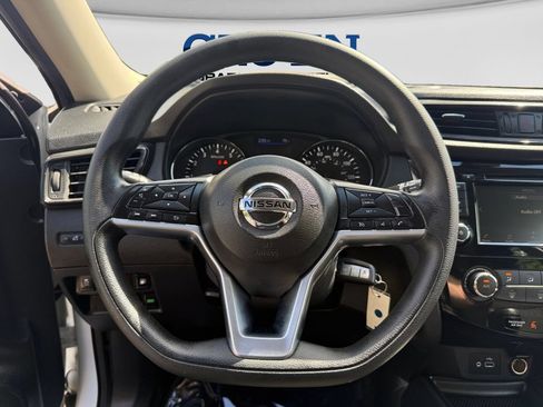 Used 2020 Nissan Rogue S AWD/4WD image 12