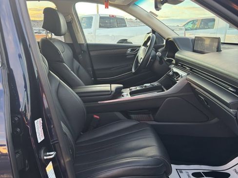 Used 2024 Genesis GV80 2.5T image 18