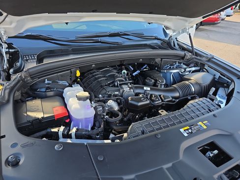 New 2025 Jeep Grand Cherokee Laredo image 32