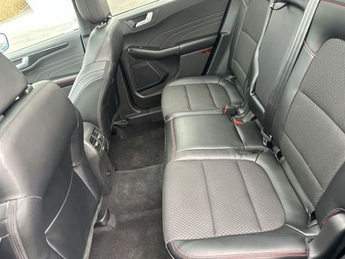 Used 2023 Ford Escape ST-Line w/ Tech Pack #1 AWD/4WD image 27