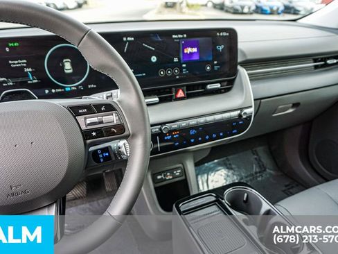 Used 2025 Hyundai Ioniq 5 SEL image 32